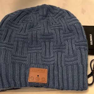 GoldWorld Bluetooth Beanie Hat  for Women Men and teenagers